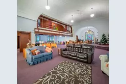 405 S Broadway, Wells, MN 56097 - Photo 9