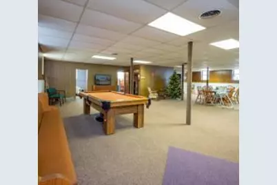 405 S Broadway, Wells, MN 56097 - Photo 11
