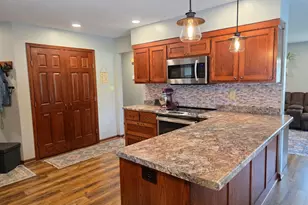 330 9th St NW, Plainview, MN 55964 - Photo 25