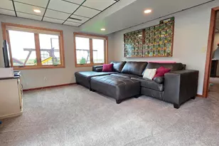 330 9th St NW, Plainview, MN 55964 - Photo 45