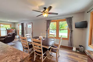 330 9th St NW, Plainview, MN 55964 - Photo 19
