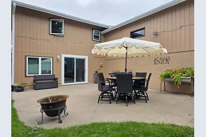 330 9th Street NW, Plainview, MN 55964 - Photo 5