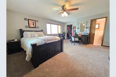 330 9th Street NW, Plainview, MN 55964 - Photo 31