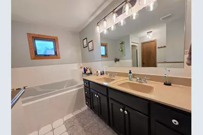 330 9th Street NW, Plainview, MN 55964 - Photo 33