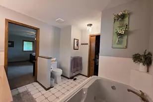 330 9th St NW, Plainview, MN 55964 - Photo 35
