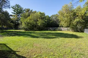 8106 Groveland Rd, Mounds View, MN 55112 - Photo 3