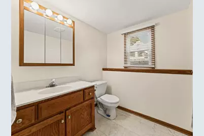 8106 Groveland Road, Mounds View, MN 55112 - Photo 21