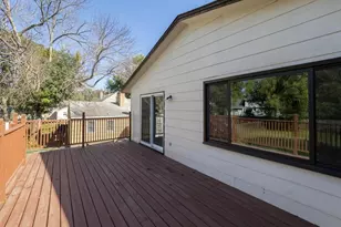 8106 Groveland Rd, Mounds View, MN 55112 - Photo 25