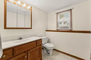 8106 Groveland Rd, Mounds View, MN 55112 - Photo 19