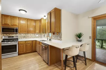 1001 Forest Glen Court, Burnsville, MN 55337 - Photo 11