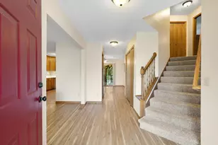 1001 Forest Glen Ct, Burnsville, MN 55337 - Photo 3