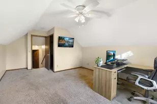 1001 Forest Glen Ct, Burnsville, MN 55337 - Photo 23