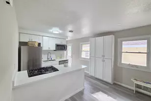 5201 W 84th St, Bloomington, MN 55437 - Photo 11
