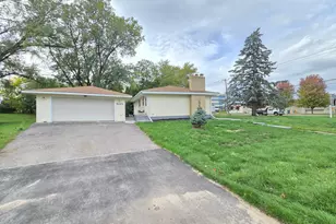 5201 W 84th St, Bloomington, MN 55437 - Photo 39