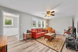205 W South Ave, Chippewa Falls, WI 54729 - Photo 5