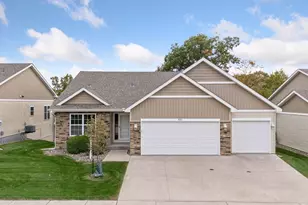 832 Aurora Cir, Red Wing, MN 55066 - Photo 1