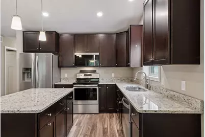 832 Aurora Circle, Red Wing, MN 55066 - Photo 5