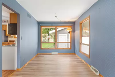 303 15th Avenue SW, Austin, MN 55912 - Photo 21