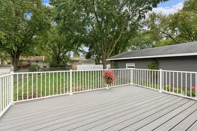 303 15th Avenue SW, Austin, MN 55912 - Photo 11