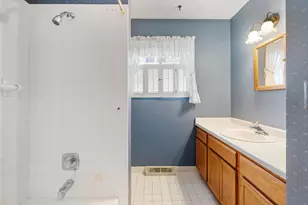 303 15th Ave SW, Austin, MN 55912 - Photo 31
