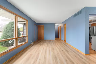 303 15th Avenue SW, Austin, MN 55912 - Photo 19