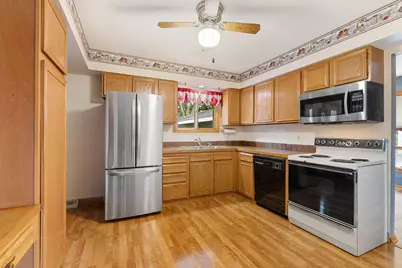 303 15th Avenue SW, Austin, MN 55912 - Photo 23