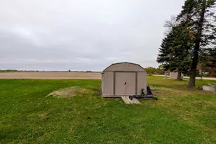 301 Washington Ave, Alden, MN 56009 - Photo 25