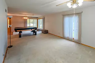 301 Washington Ave, Alden, MN 56009 - Photo 7