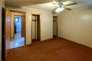 301 Washington Ave, Alden, MN 56009 - Photo 13