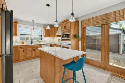 1806 17 1/2 Street NW, Rochester, MN 55901 - Photo 9
