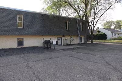 8729 Central Avenue NE, Blaine, MN 55434 - Photo 5