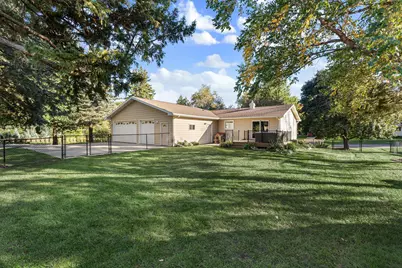 2500 5th Avenue SW, Austin, MN 55912 - Photo 7