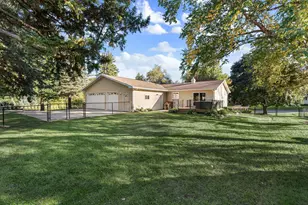2500 5th Ave SW, Austin, MN 55912 - Photo 7