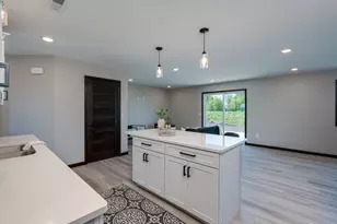 3216 Scotch Ln, Mankato, MN 56001 - Photo 9