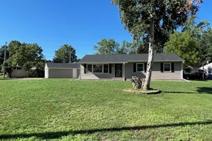 2360 Spruce Pl, White Bear Lake, MN 55110 - Photo 3