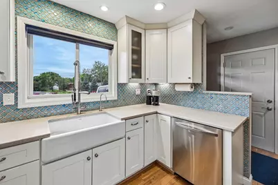 18064 84th Avenue N, Maple Grove, MN 55311 - Photo 5