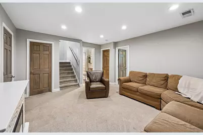 18064 84th Avenue N, Maple Grove, MN 55311 - Photo 27