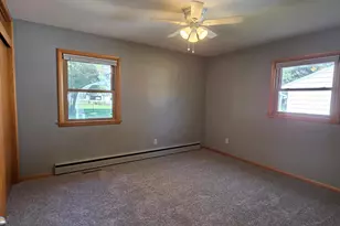 142 5th St NW, Blooming Prairie, MN 55917 - Photo 17