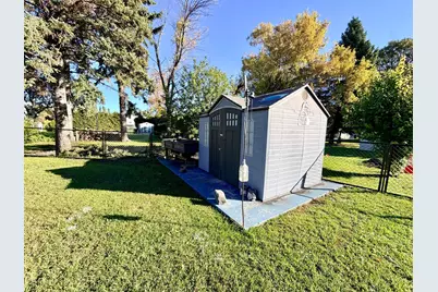 1318 Sunny Street, Crookston, MN 56716 - Photo 29