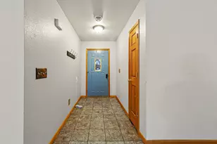 214 Rogers St, Mankato, MN 56001 - Photo 5