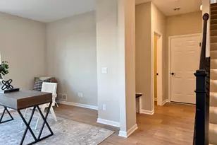 838 Woodlawn Ave, Saint Paul, MN 55116 - Photo 11