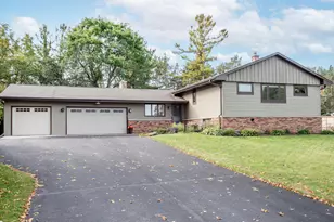 1492 Red Cedar Rd, Eagan, MN 55121 - Photo 39