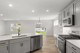 709 Highland Cir, Jordan, MN 55352 - Photo 5
