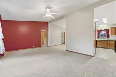 1027 Prairie Circle, Menomonie, WI 54751 - Photo 11