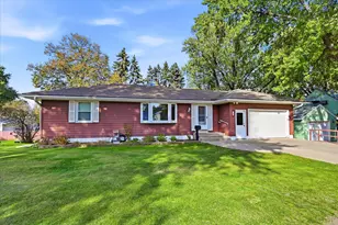 149 49th Ave NE, Fridley, MN 55421 - Photo 3