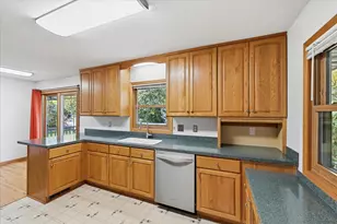 149 49th Ave NE, Fridley, MN 55421 - Photo 17