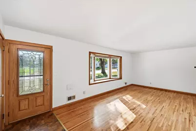 149 49th Avenue NE, Fridley, MN 55421 - Photo 9