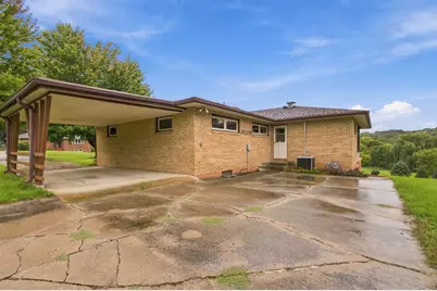 824 Brown Street, Jackson, MN 56143 - Photo 3