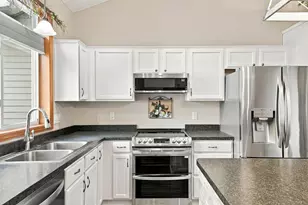 4100 Jarmann Ln, Shakopee, MN 55379 - Photo 9