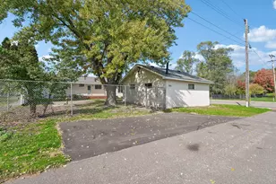 585 9th St N, Bayport, MN 55003 - Photo 39